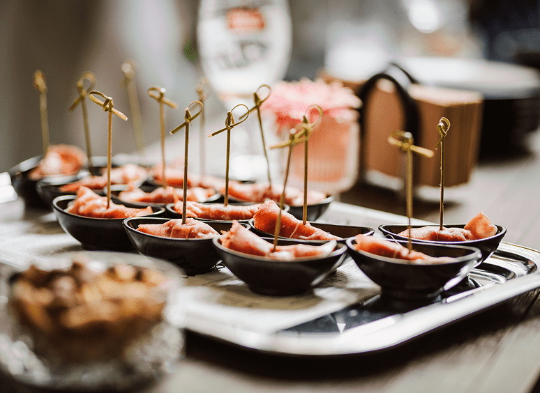 Gourmet bites served elegantly in dishes